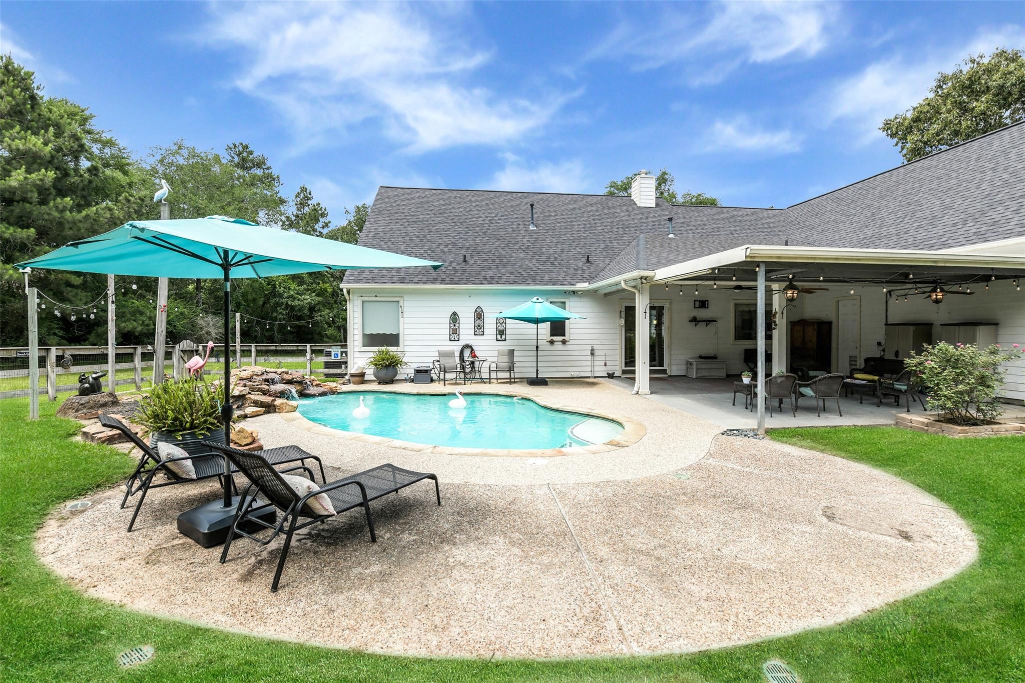 30311 N Holly Oaks Circle