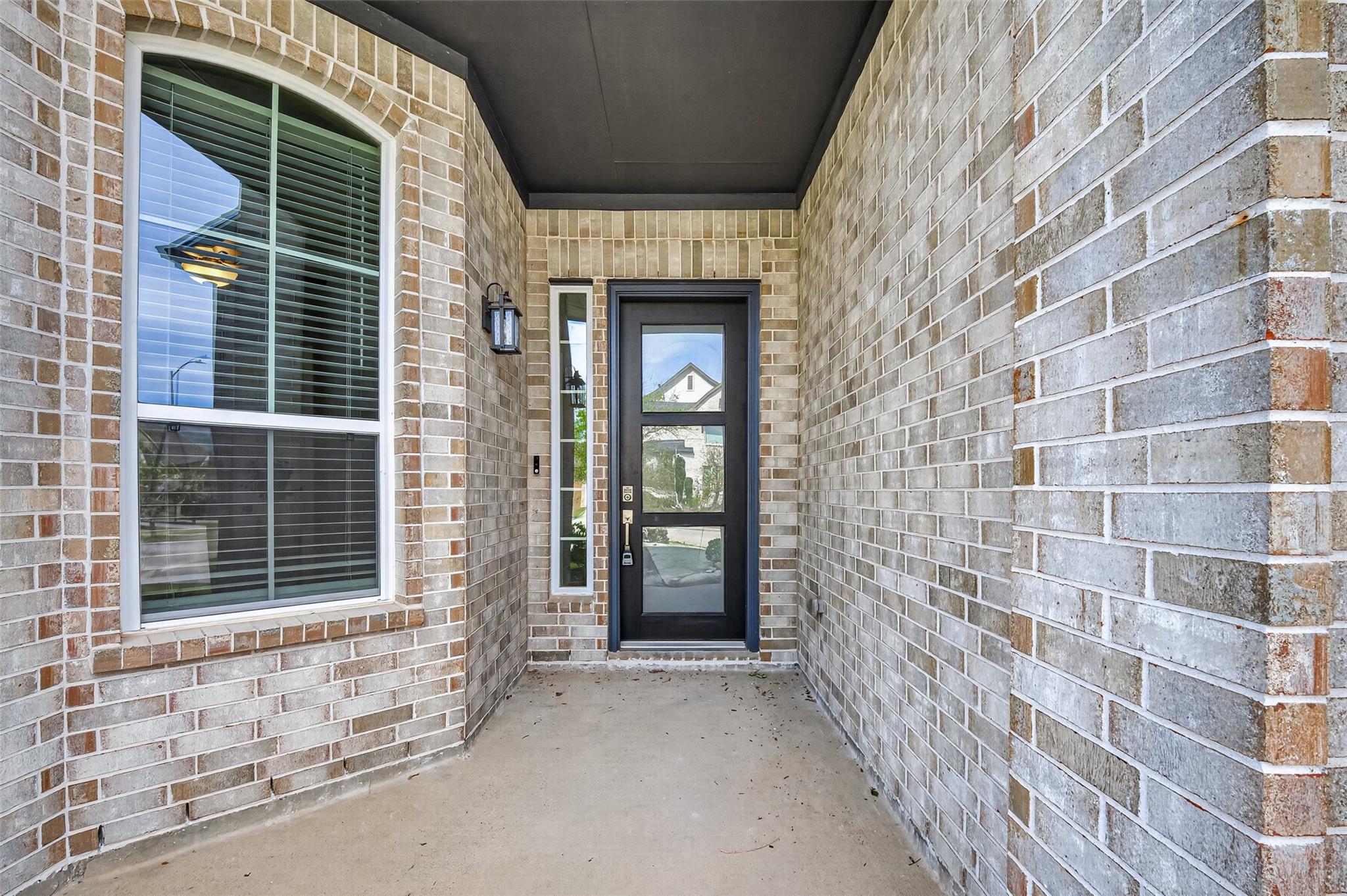 7219 Bayberry Crescent Lane