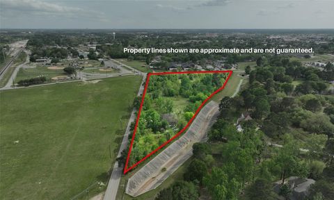 Vacant Land For Sale - 000 Huffsmith Road<br/> Tomball, TX 77375