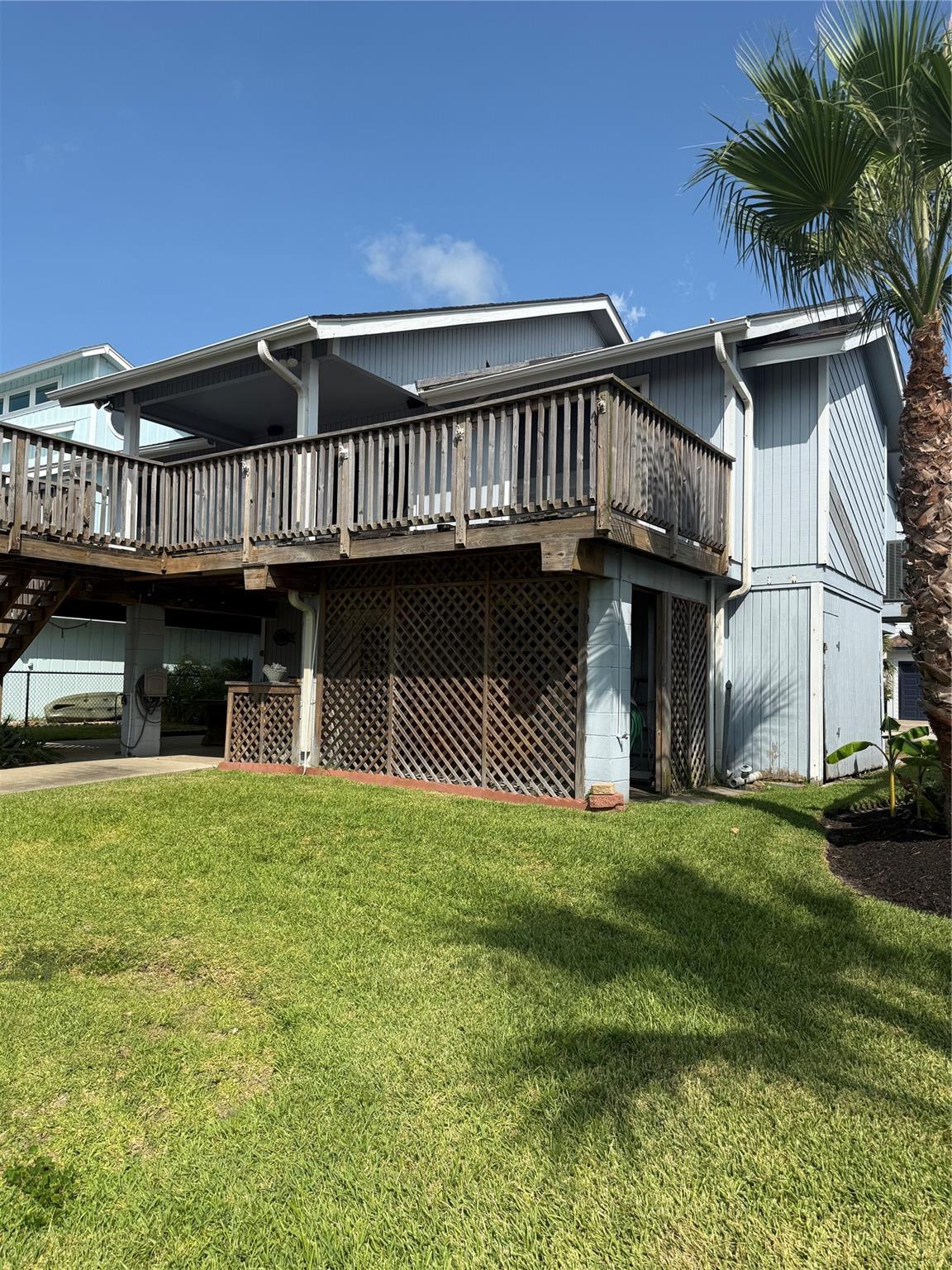 1075 Redfish Street