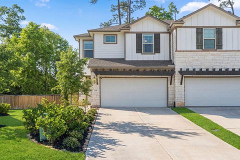 Photo of 119 Skyshine Court, Conroe, TX 77304 (MLS # 18467808)
