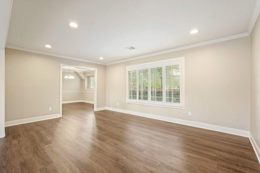 Photo of 8003 Twin Hills Drive, Houston, TX 77071 (MLS # 40480427)