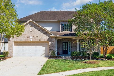 Photo of 2609 Sun Cove Lane, Pearland, TX 77584 (MLS # 22132486)
