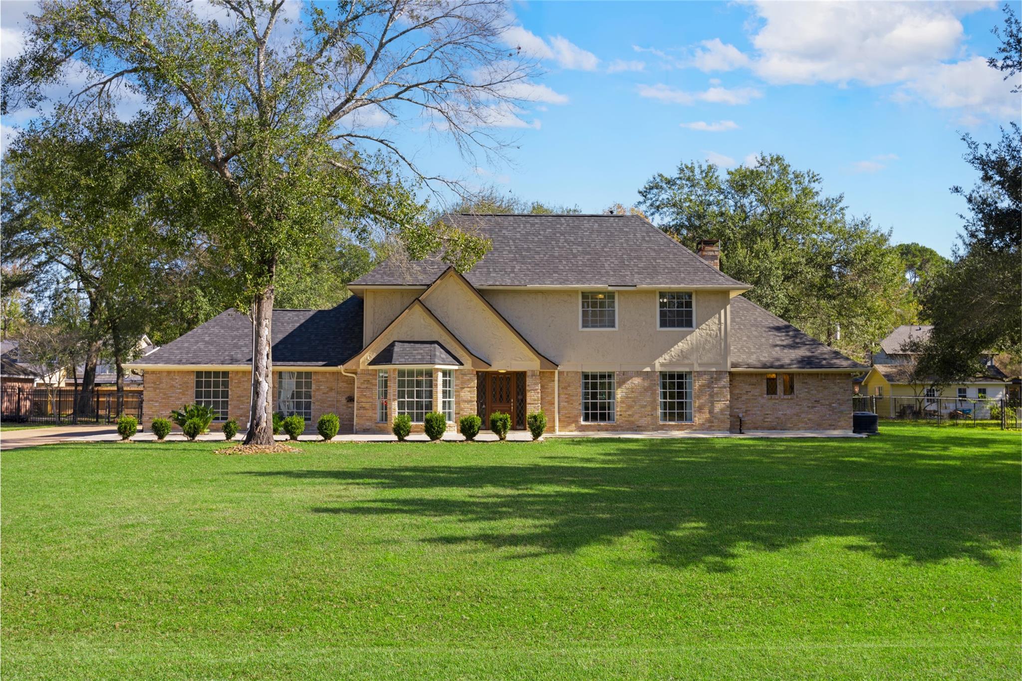 12722 Cypress Pass Loop W