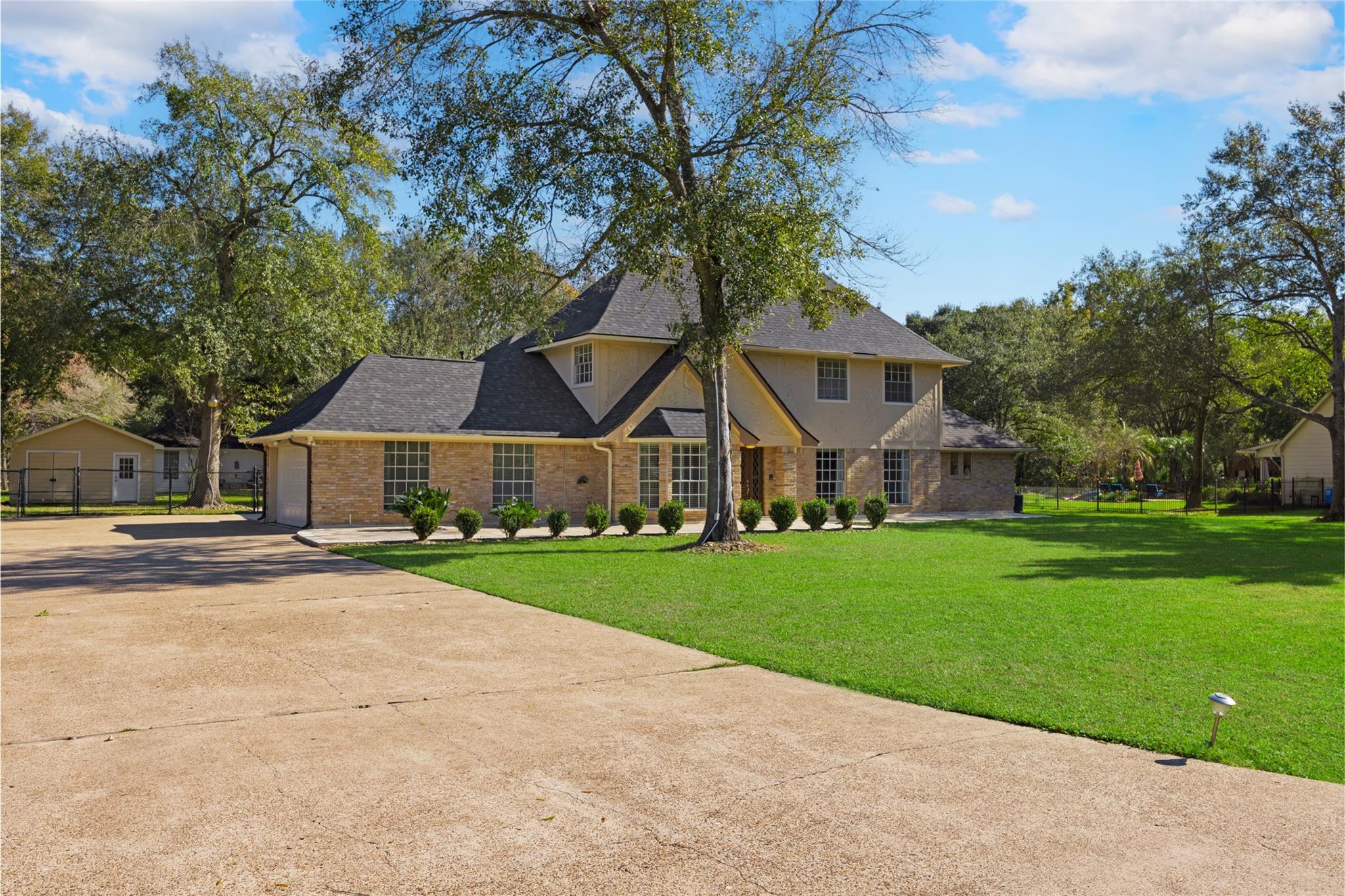 12722 Cypress Pass Loop W