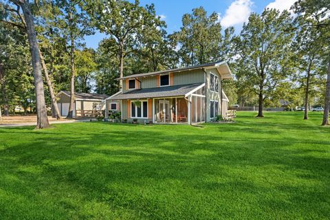 Photo of 241 Texas Landing, Livingston, TX 77351 (MLS # 93107741)