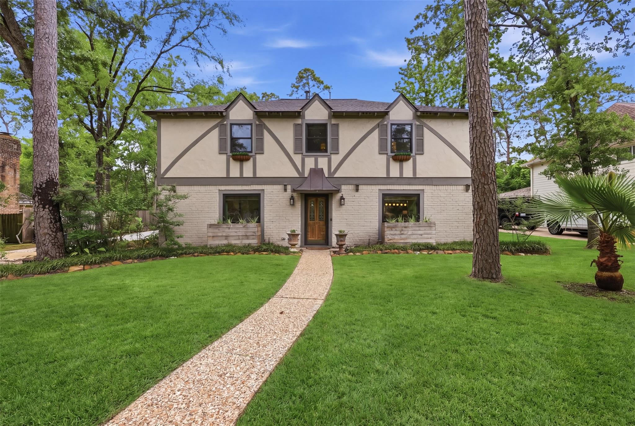 6126 Hickorycrest Drive