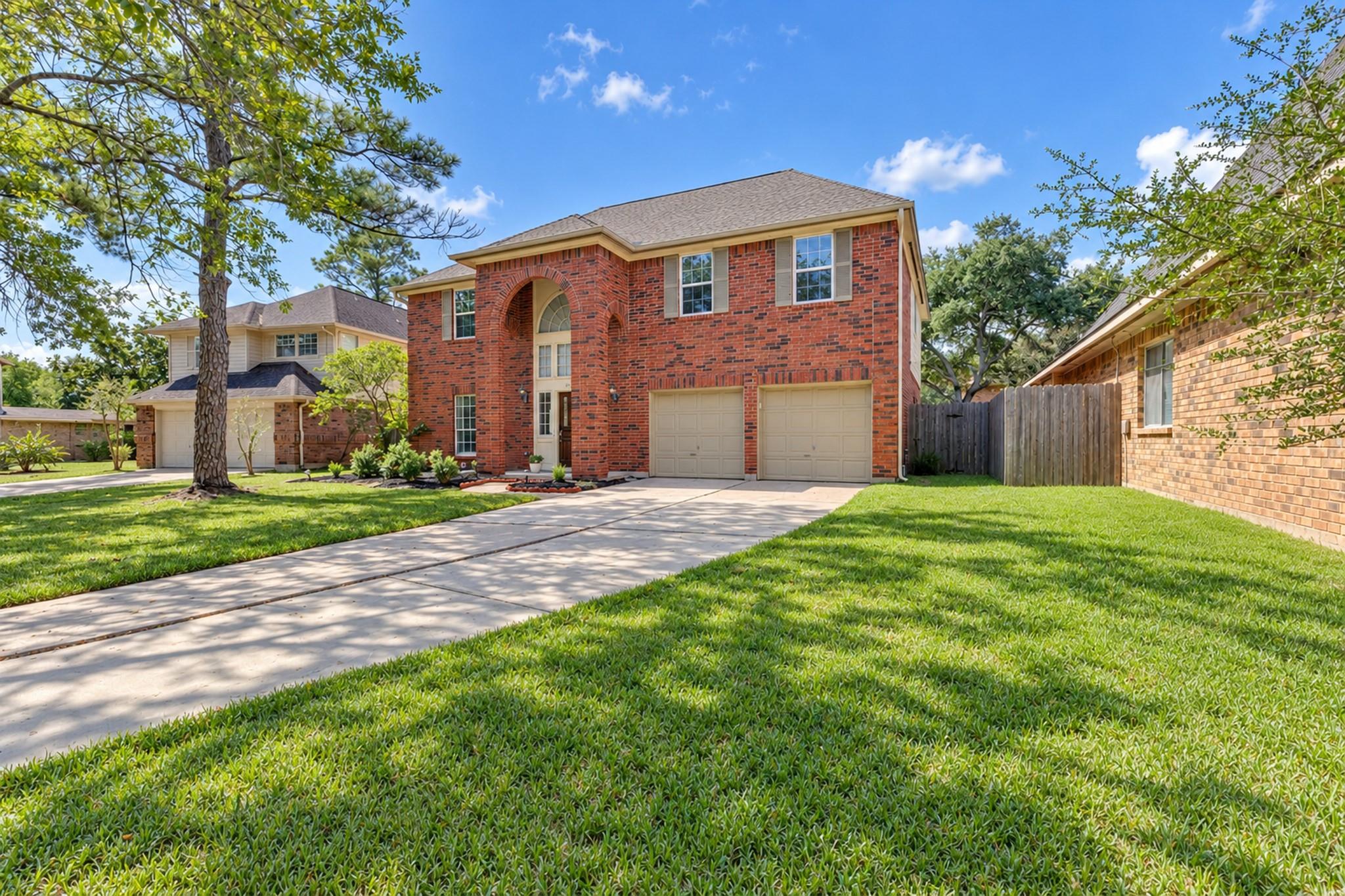 2922 Calendar Lake Drive