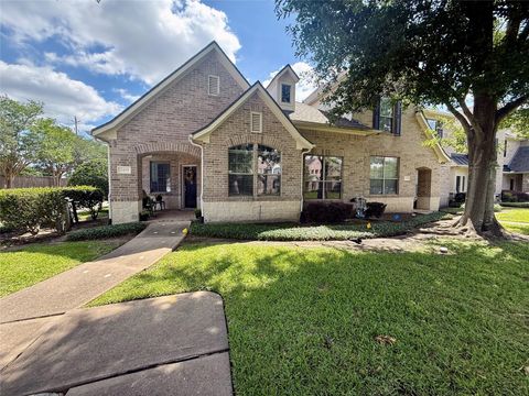 Photo of 2415 Clippers Square SQ, Houston, TX 77058 (MLS # 64233869)