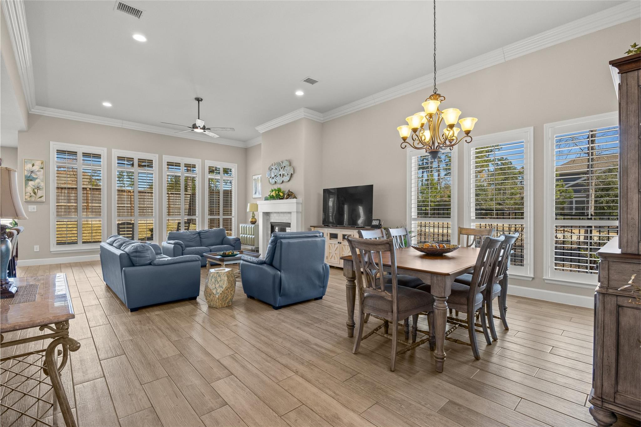 542 Carina Gaze Drive