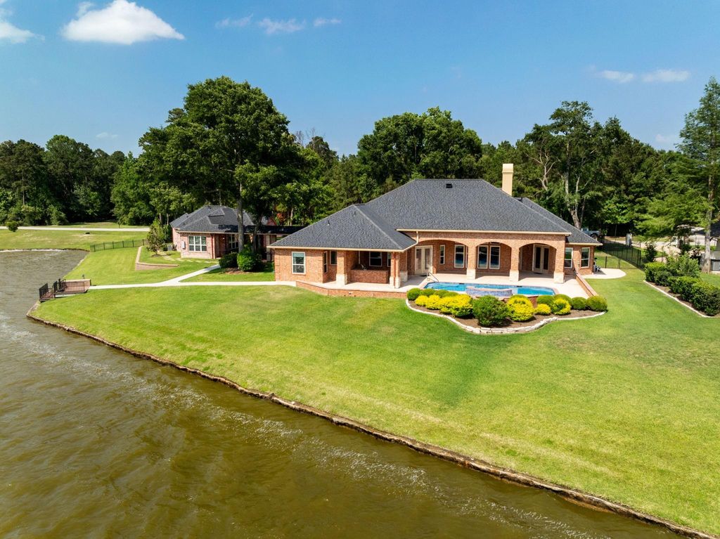 Photo of 28211 E Benders Landing Boulevard, Spring, TX 77386 (MLS # 30291069)
