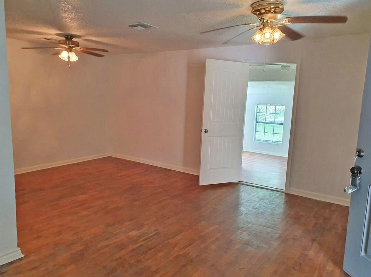 1272 Pecan Street