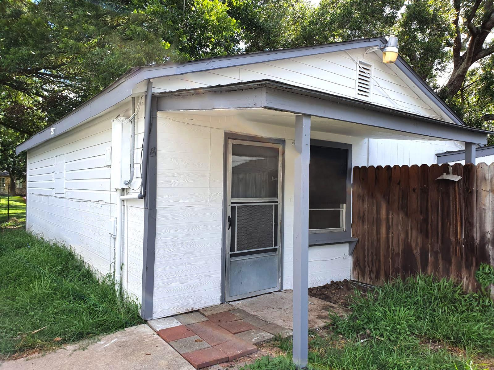 1272 Pecan Street