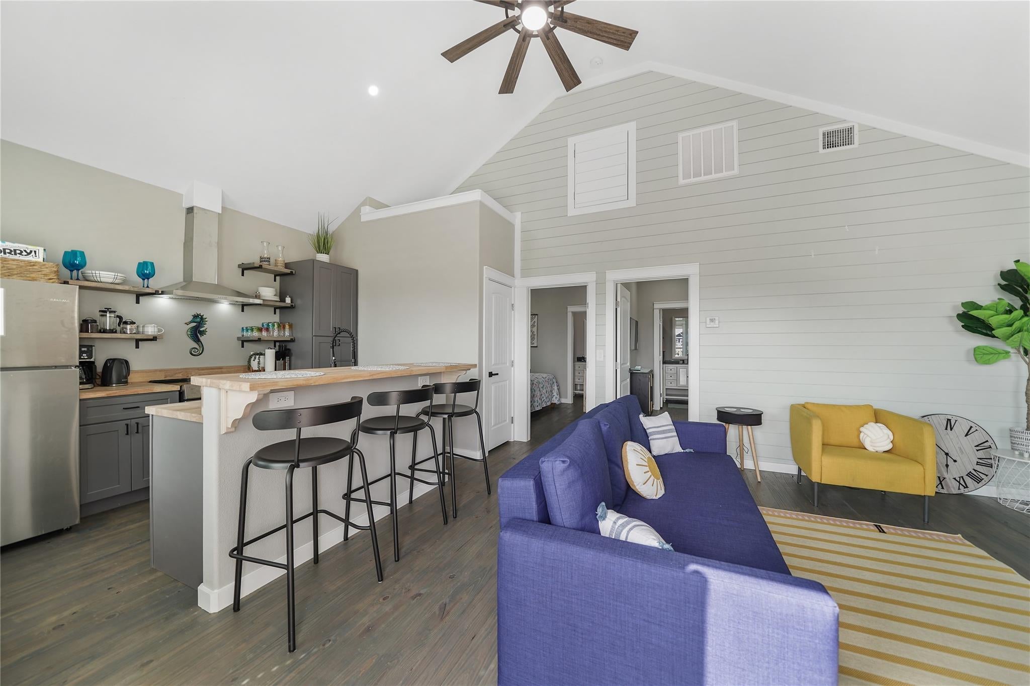 1070 Cedar Lane