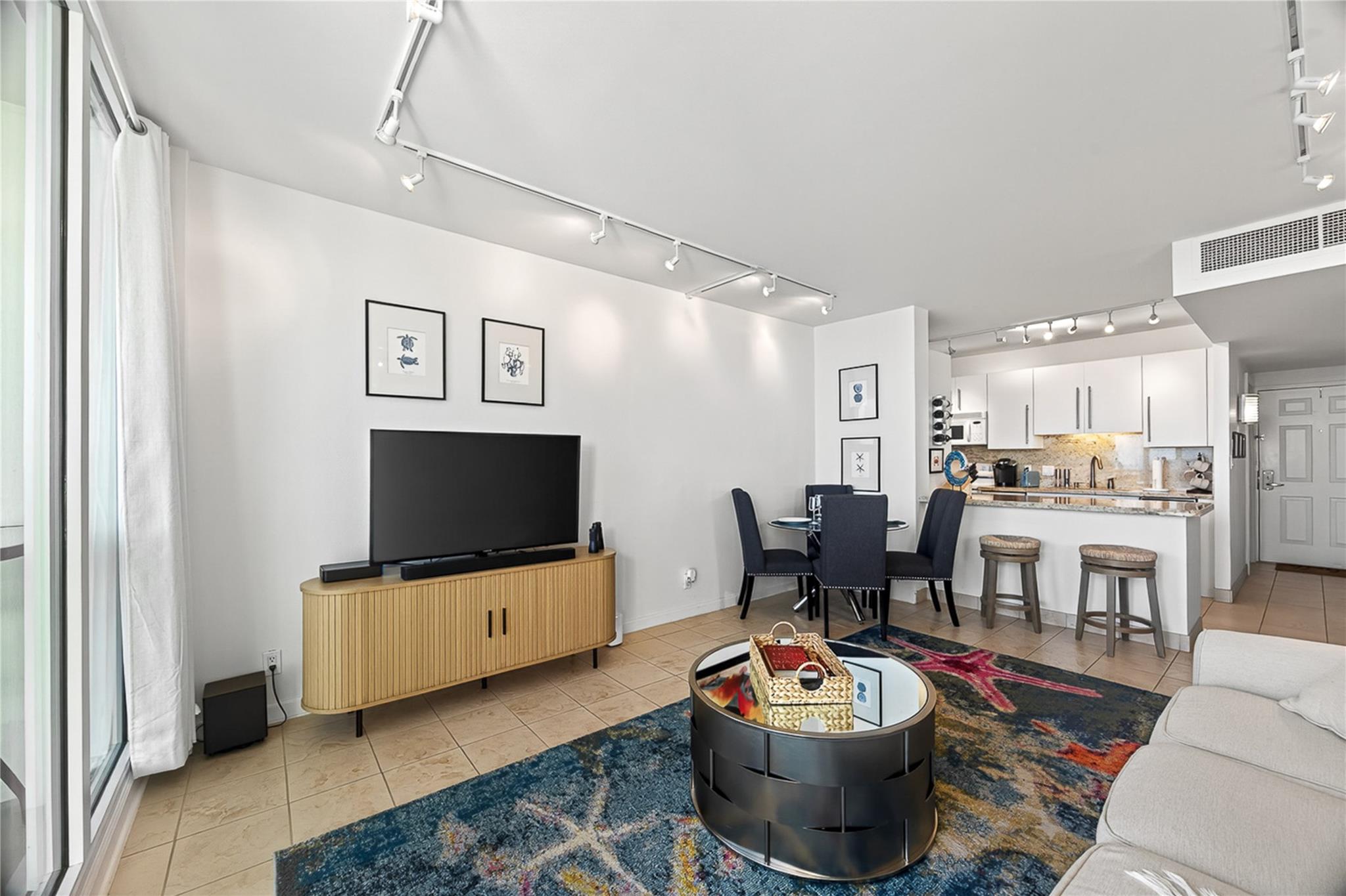 1401 E Beach Drive 1108