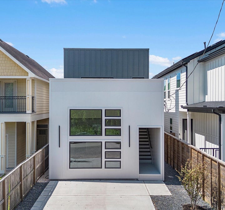 Photo 1 of 27 — 3307 Delhi Street, Houston, TX 77022