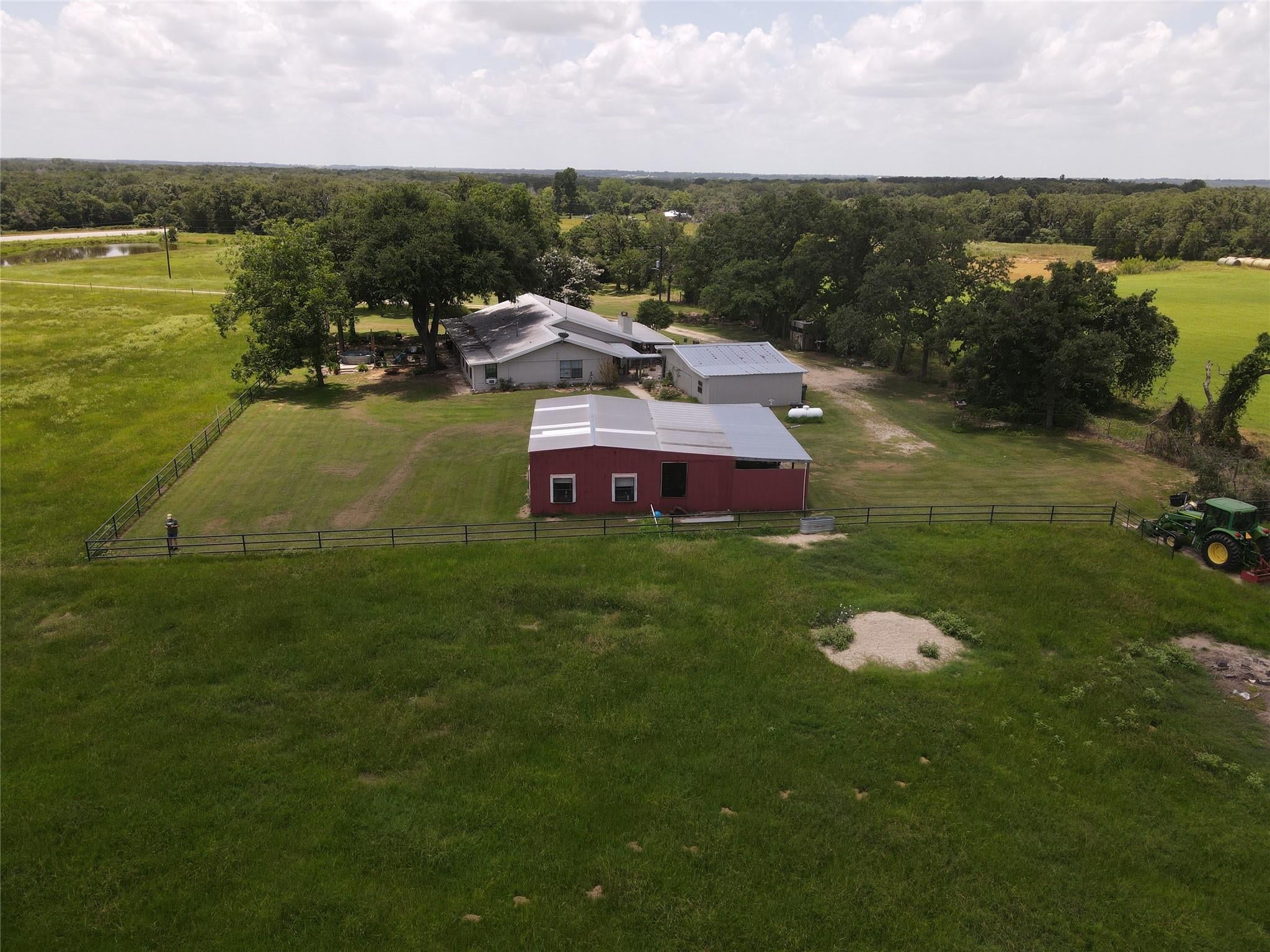 11009 N Hwy 77
