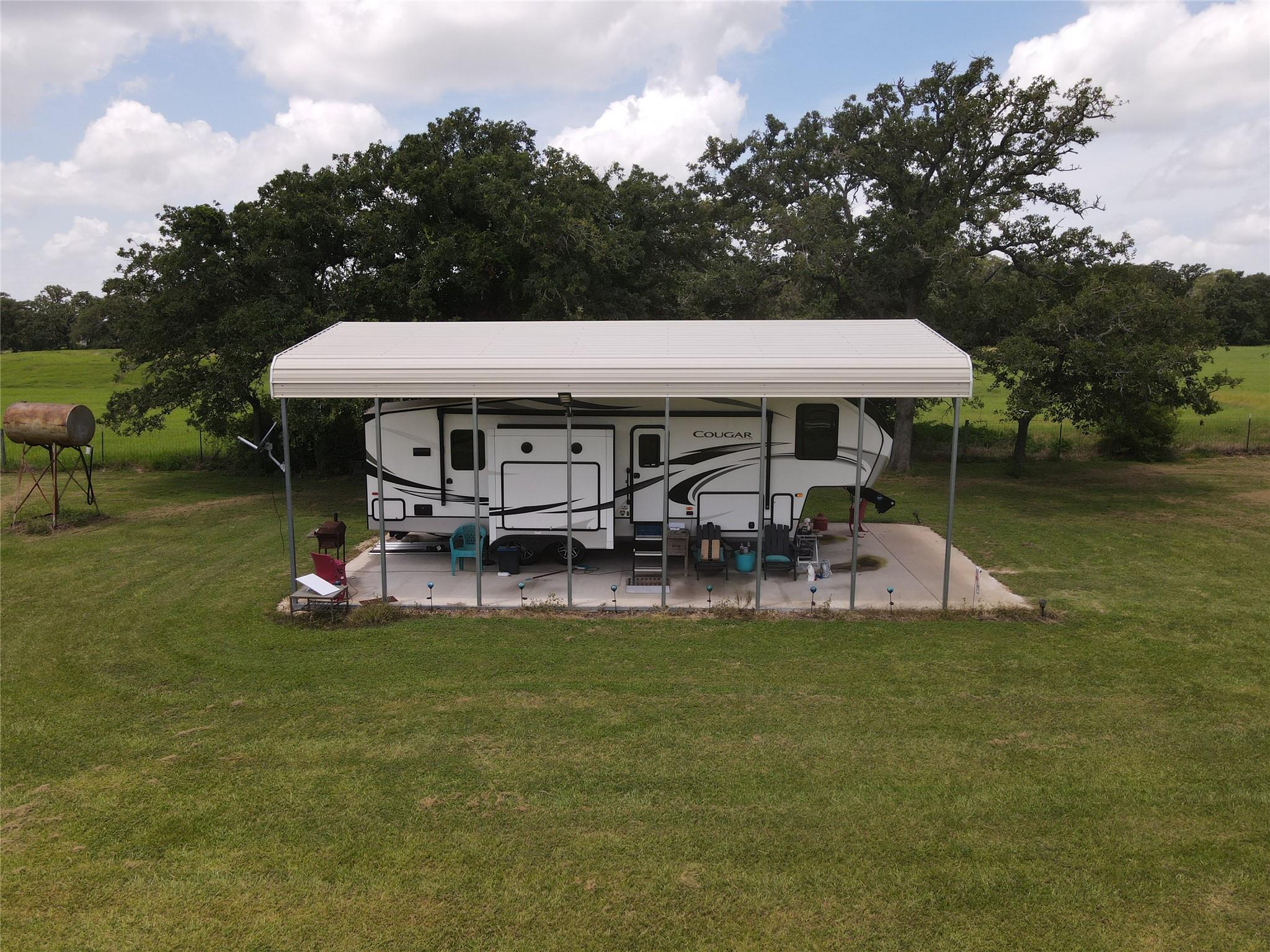 11009 N Hwy 77