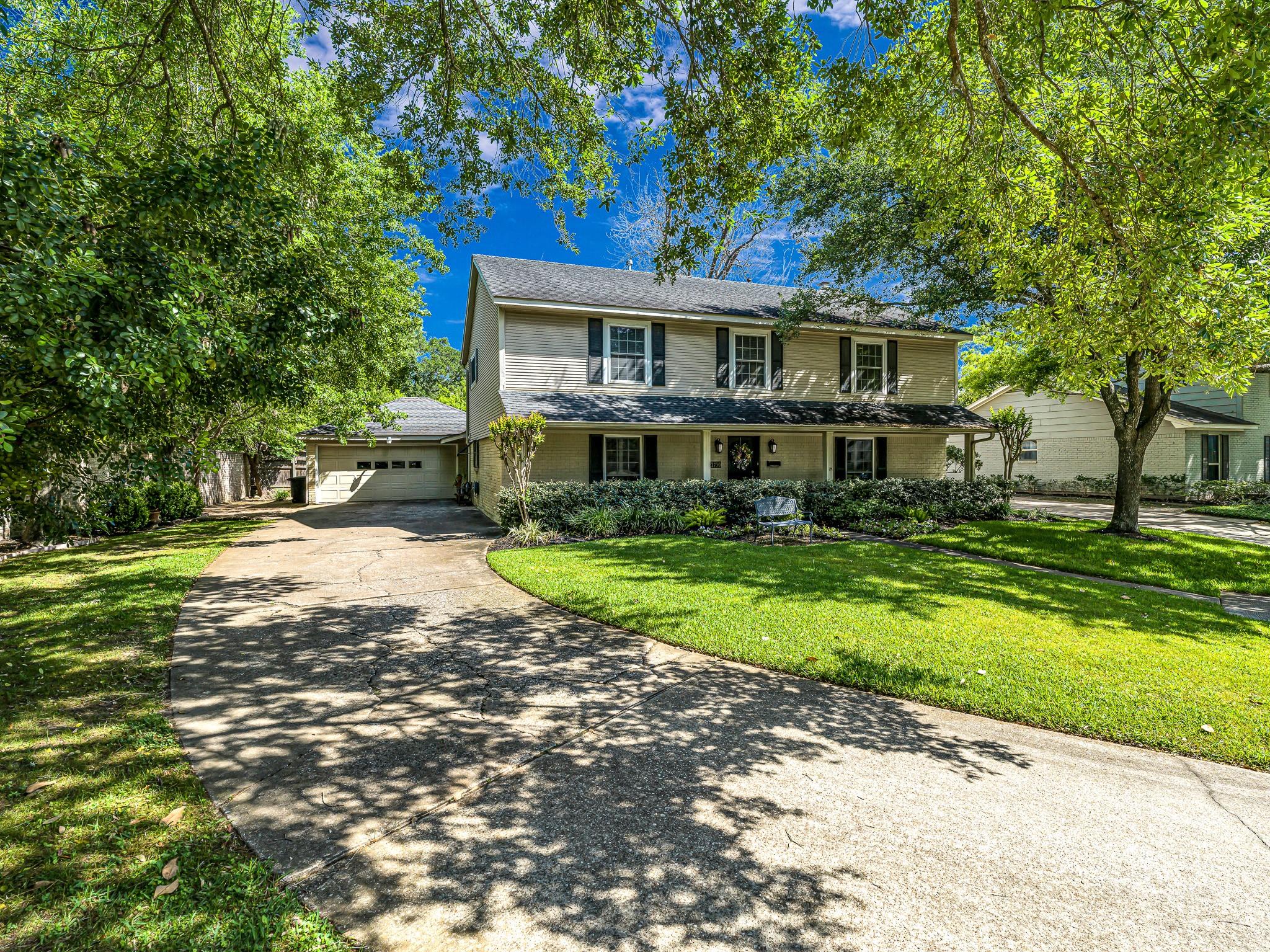 Houston, Texas, 77024, United States, 4 Bedrooms Bedrooms, ,3 BathroomsBathrooms,Residential,Active,2036353