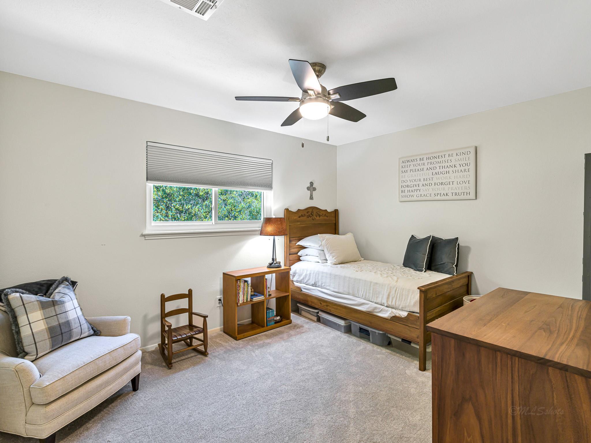 Houston, Texas, 77024, United States, 4 Bedrooms Bedrooms, ,3 BathroomsBathrooms,Residential,Active,2036353
