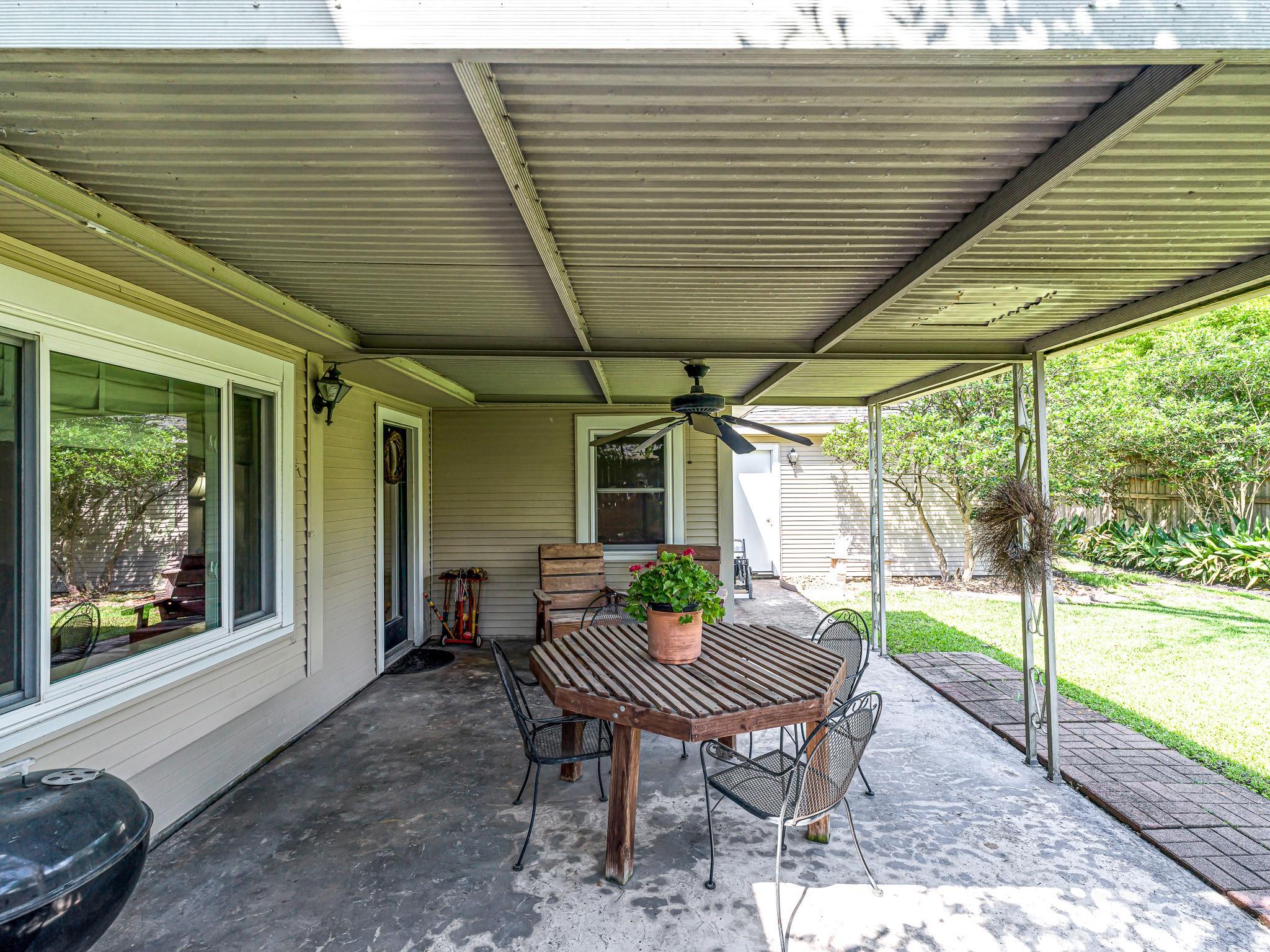 Houston, Texas, 77024, United States, 4 Bedrooms Bedrooms, ,3 BathroomsBathrooms,Residential,Active,2036353