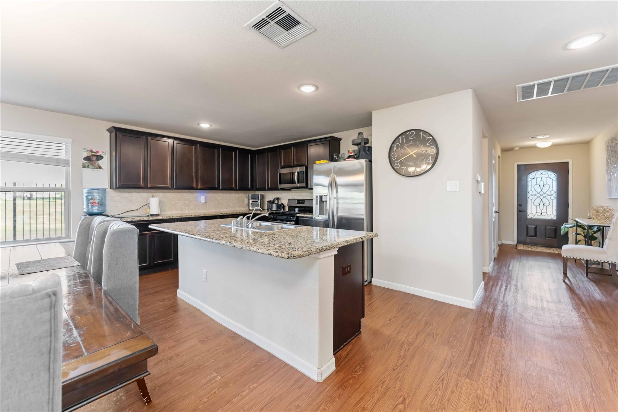 9902 Bezeled Circle Lane