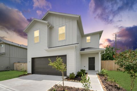 Photo of 6922 Bens Landing, Cove, TX 77523 (MLS # 2230515)