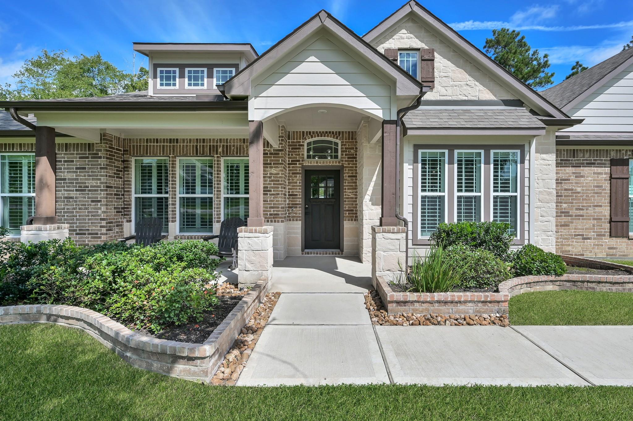 18207 Samie Nell Court
