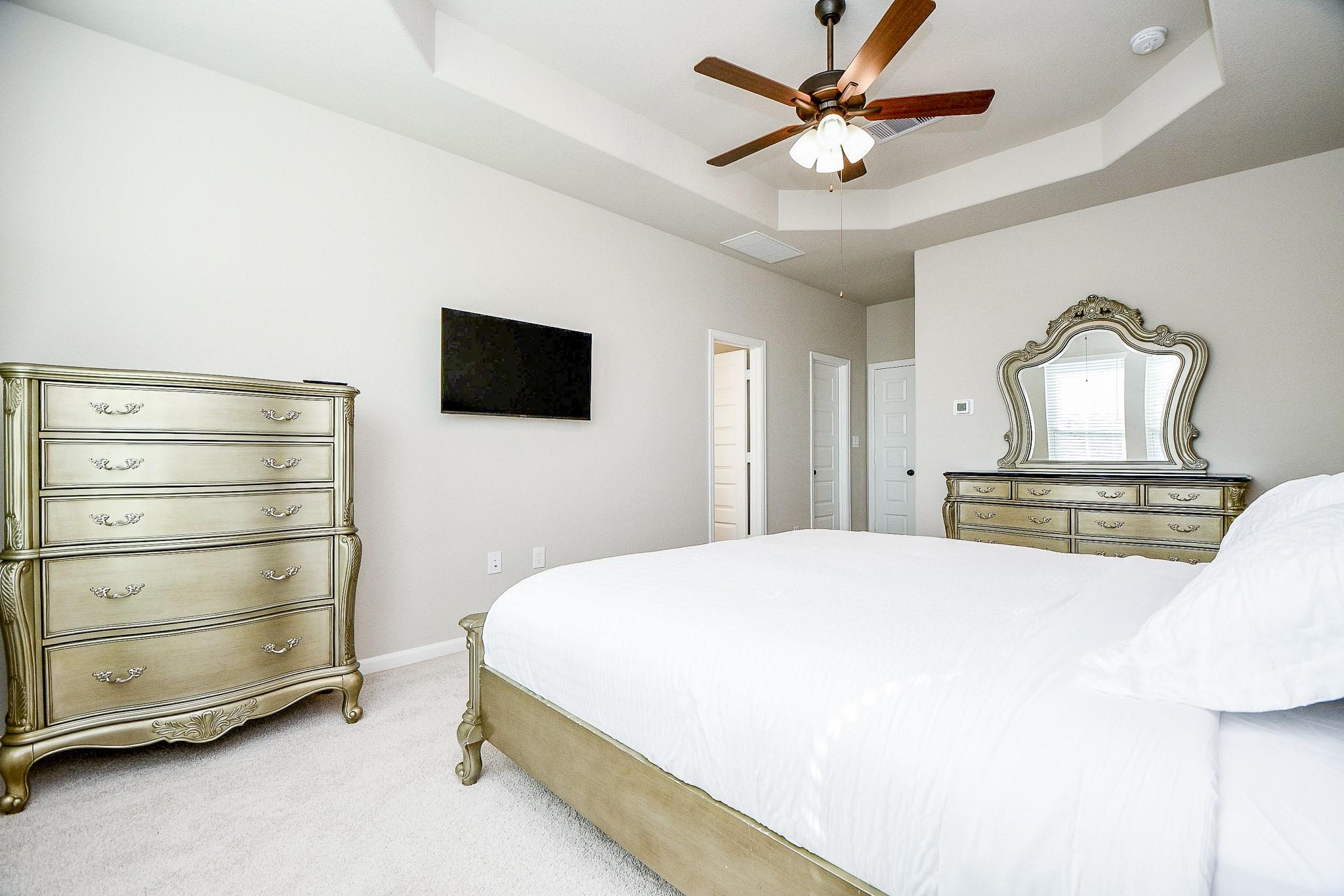 2033 Millbridge Spring