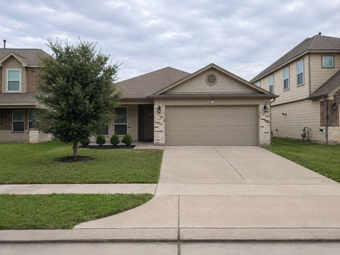 Photo of 1058 Ranch Oak Drive, Houston, TX 77073 (MLS # 18387270)