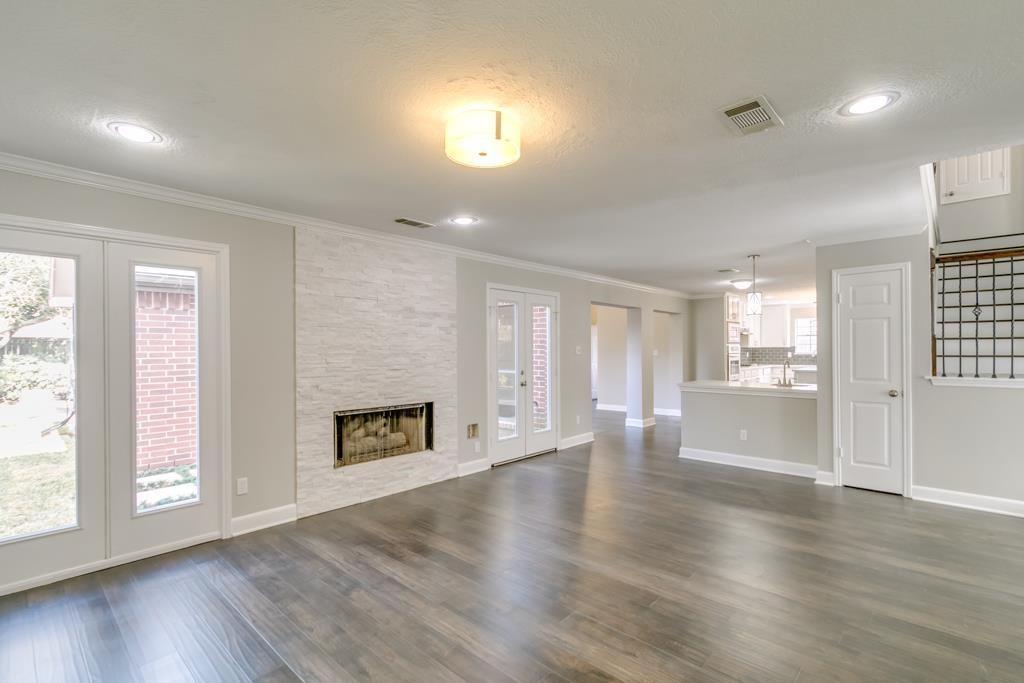 14022 Ragus Lake Drive