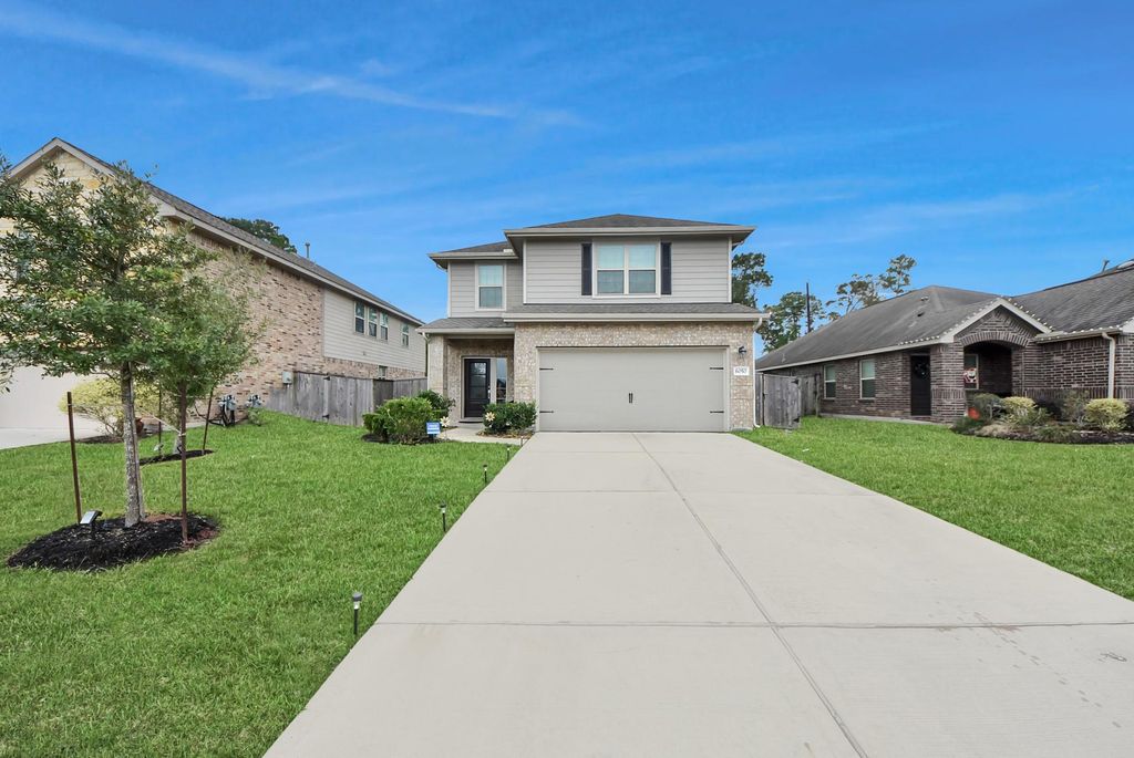 Photo of 6050 Oakland Bluff Lane, Porter, TX 77365 (MLS # 25750521)