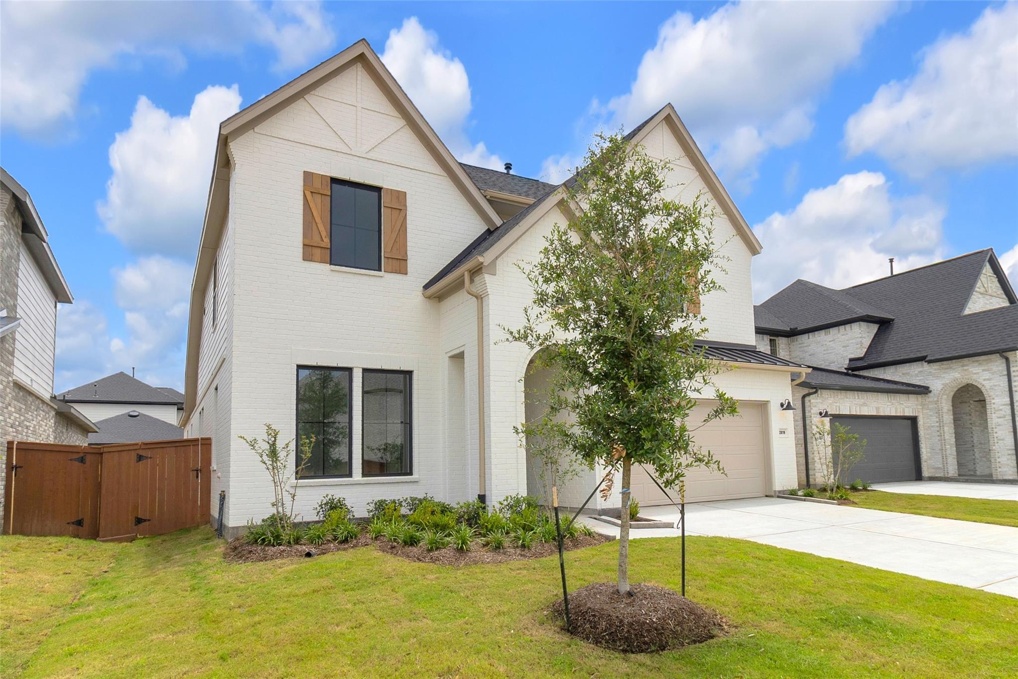 2819 Pathway Meadows Lane