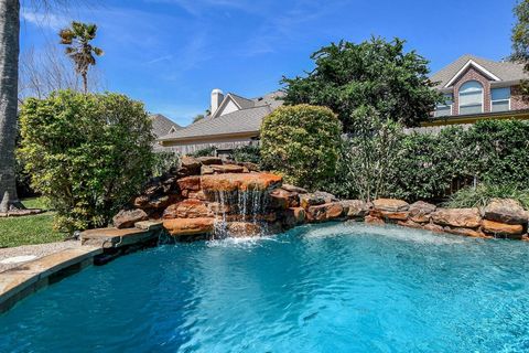 Photo of 10307 Chapel Court, Missouri City, TX 77459 (MLS # 14316137)