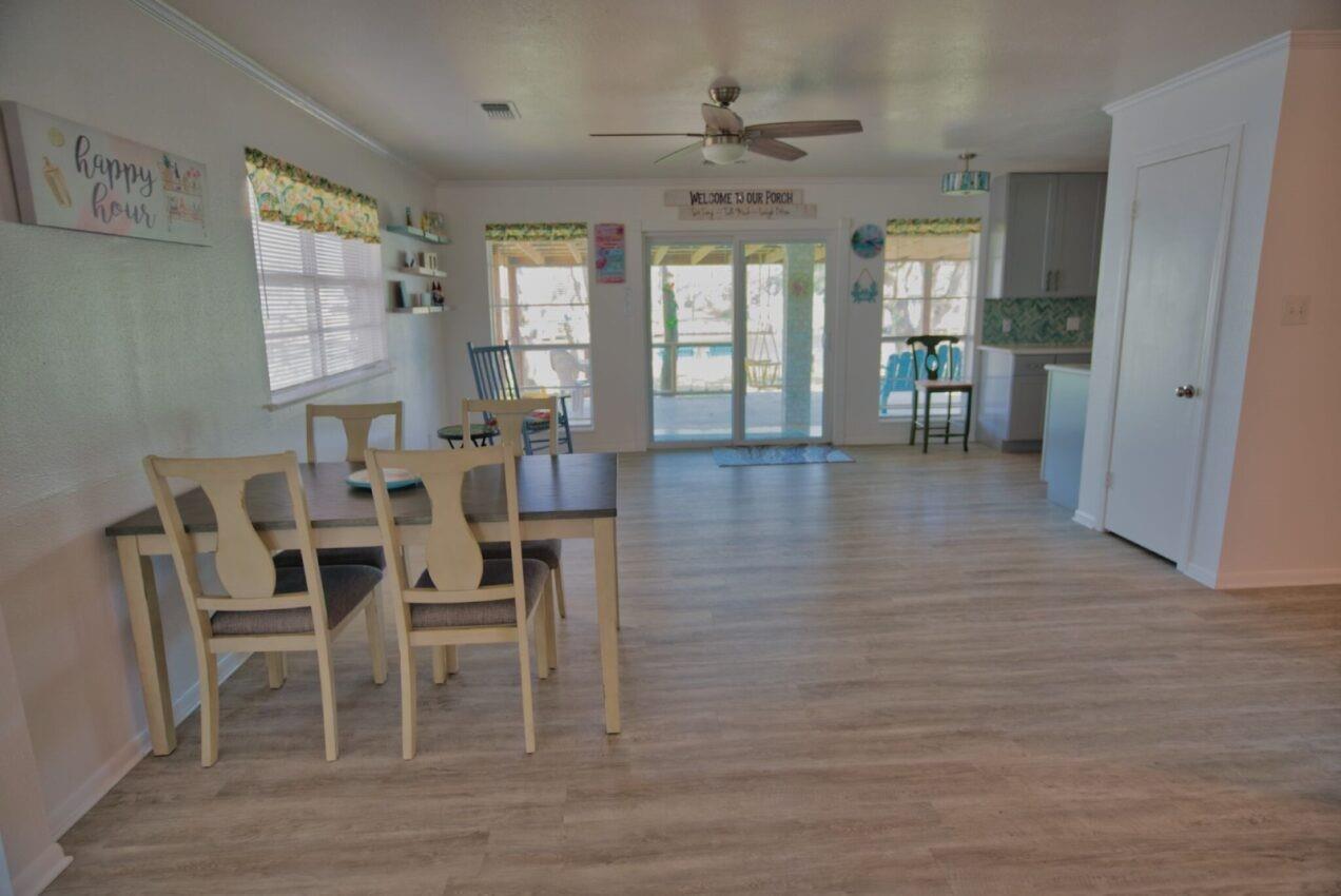 929 Private Road 652