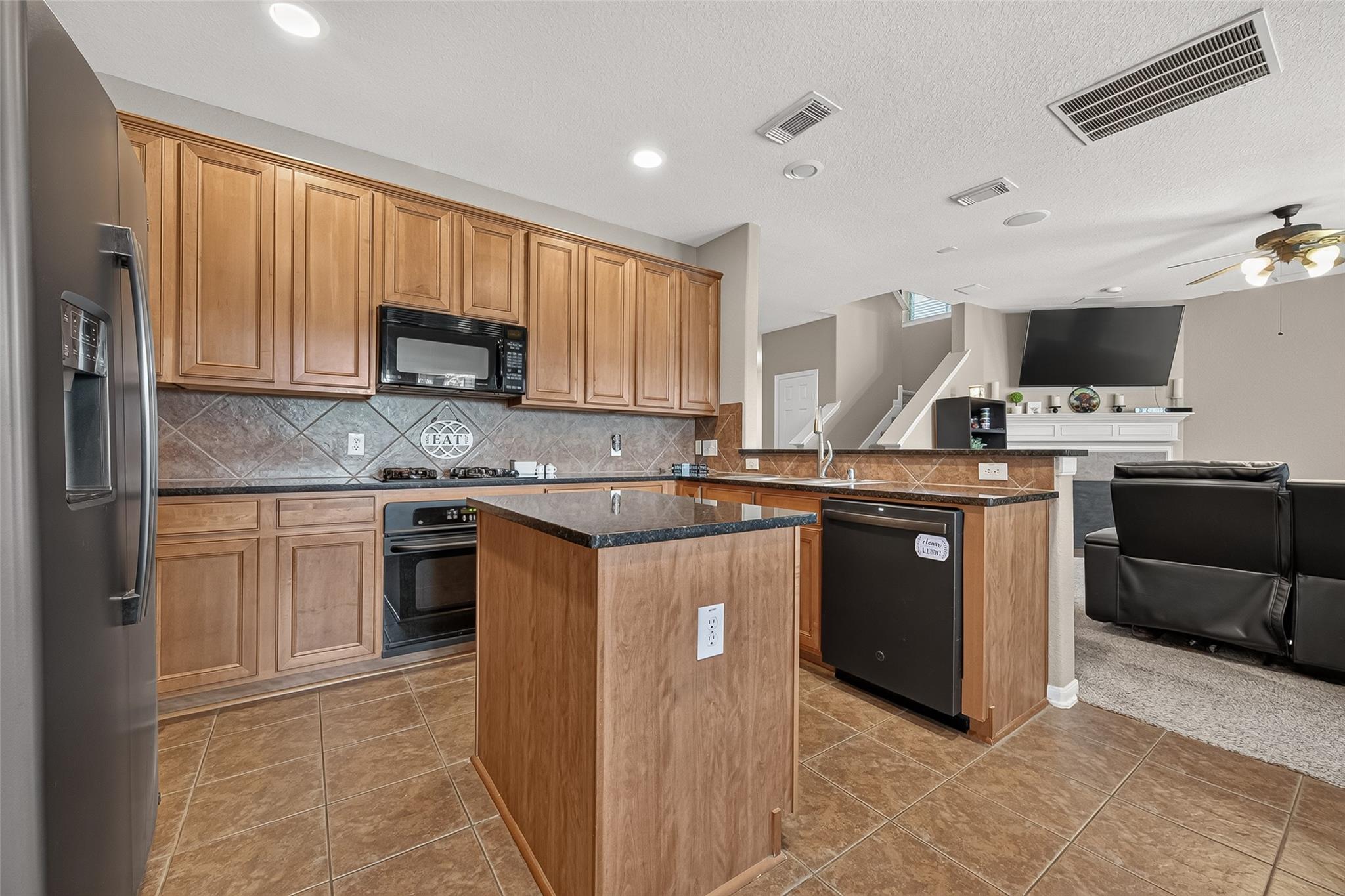 5910 Bonita Creek