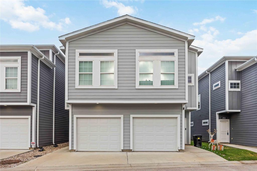 Photo of 4938 Paradigm Lane, Spring, TX 77379 (MLS # 36146474)