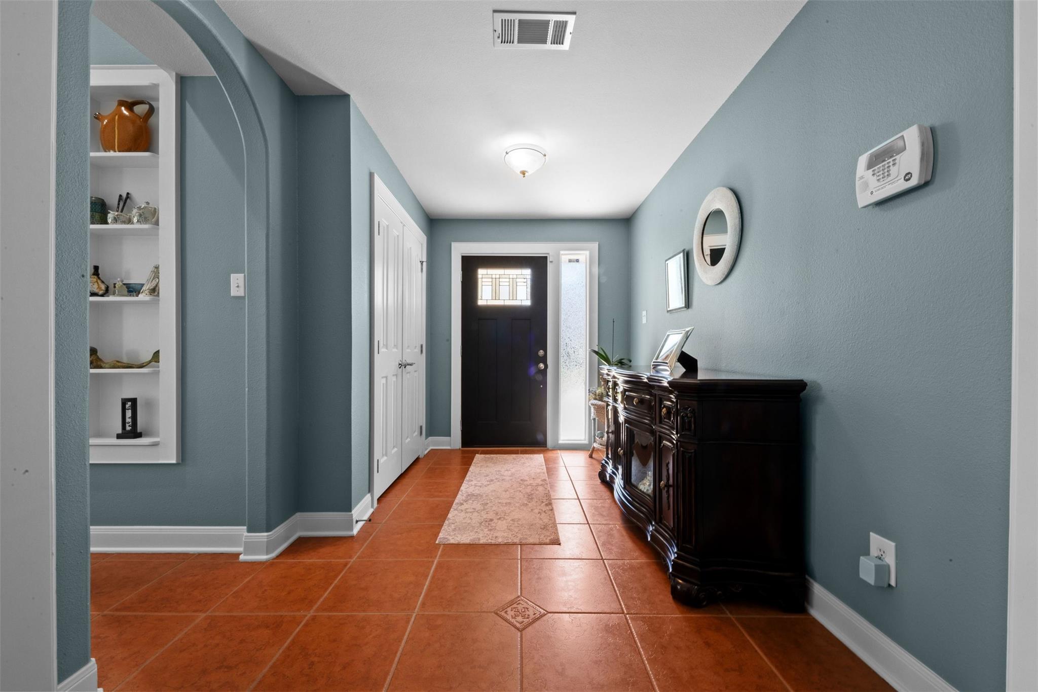 638 Bay Club Drive