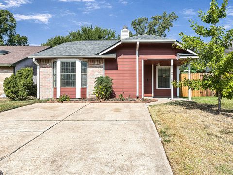 Photo of 19910 Westcliffe Court, Cypress, TX 77433 (MLS # 10639923)