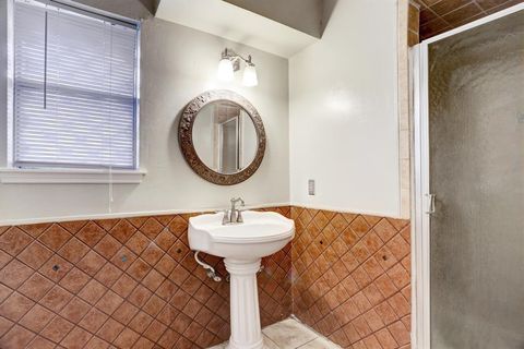 Tiny photo for 12519 N Lima Drive, Houston, TX 77099 (MLS # 88822160)