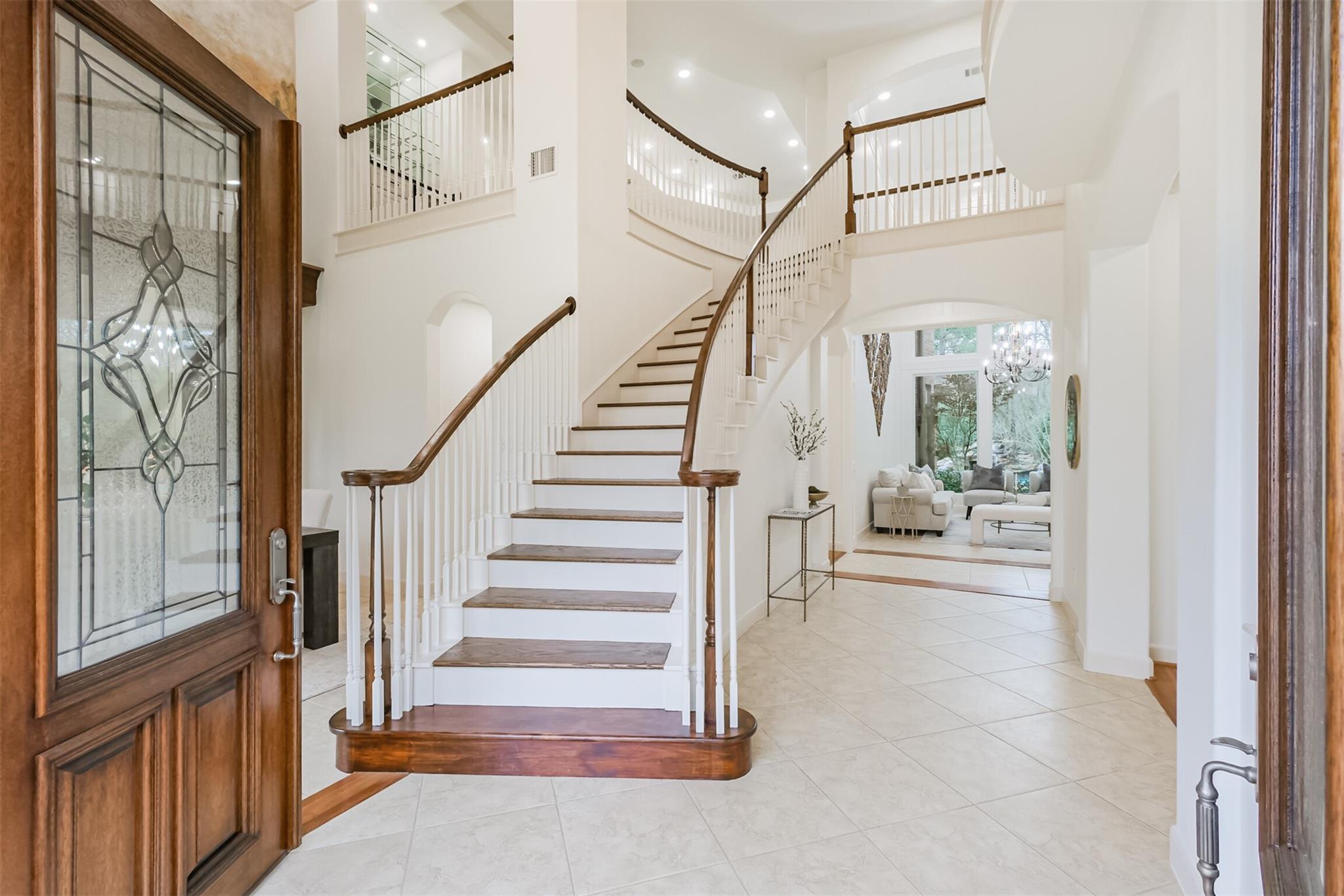 28053 Cross Way Oaks