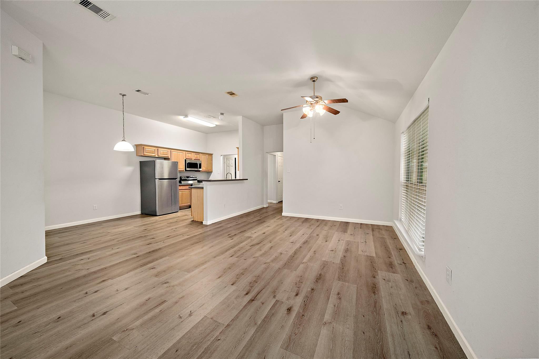 5734 Wandering Creek Drive