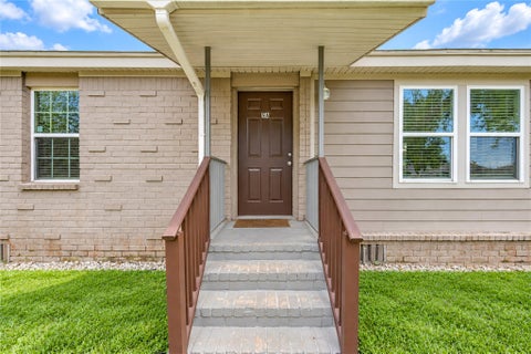 Photo of 5 Carol Court #B, Brookshire, TX 77423 (MLS # 27734076)