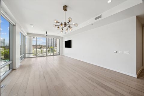 Photo of 2047 Westcreek Lane #505, Houston, TX 77027 (MLS # 72706315)