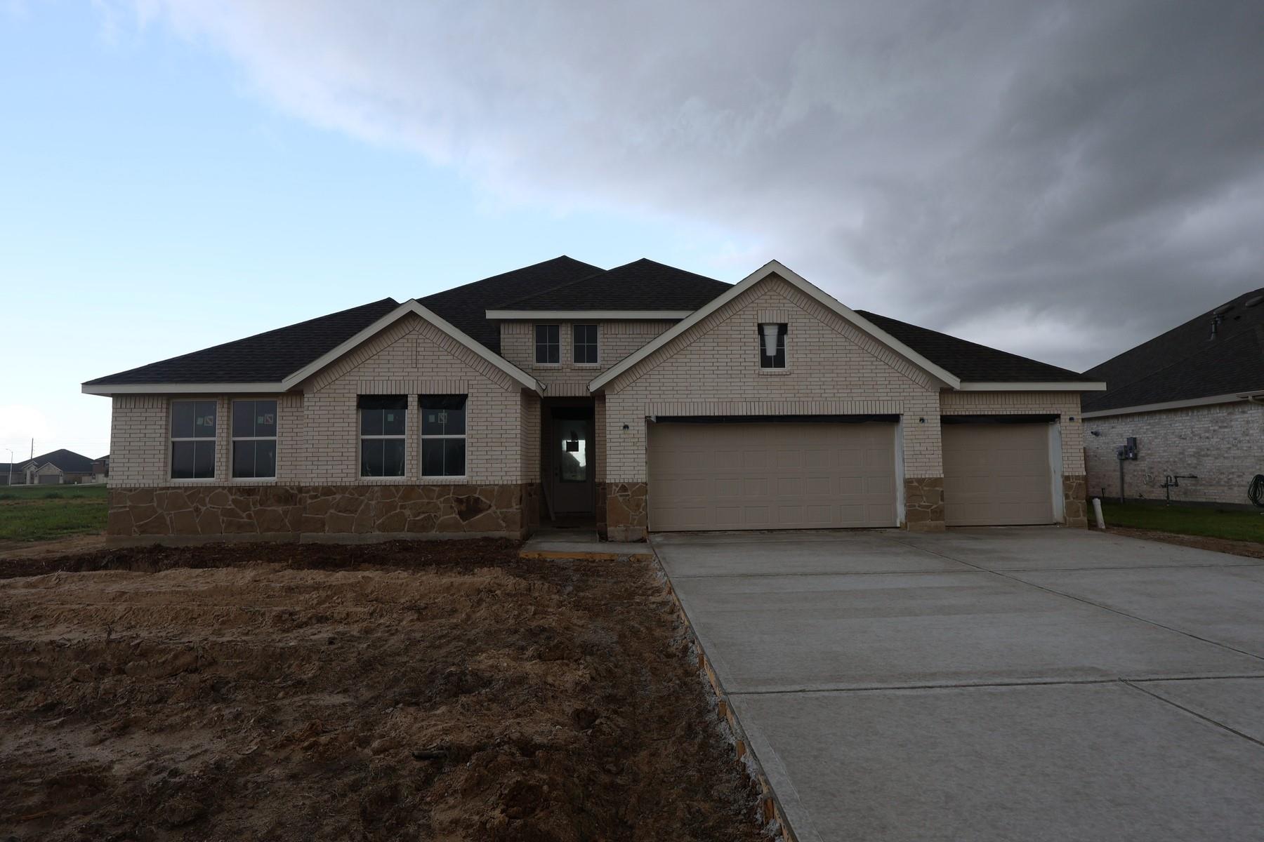12907 Old Fashion Circle