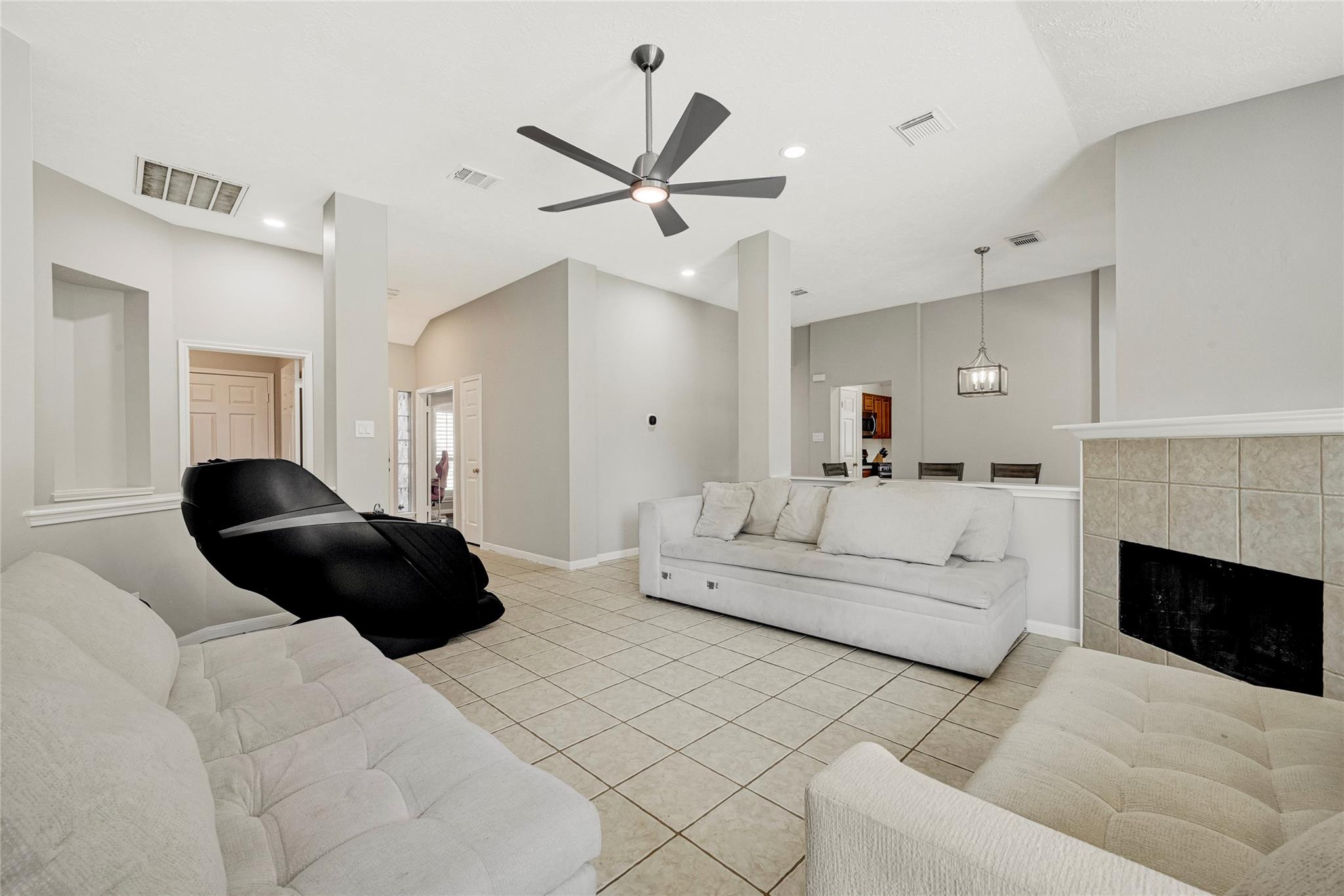 8607 Wood Drift Court