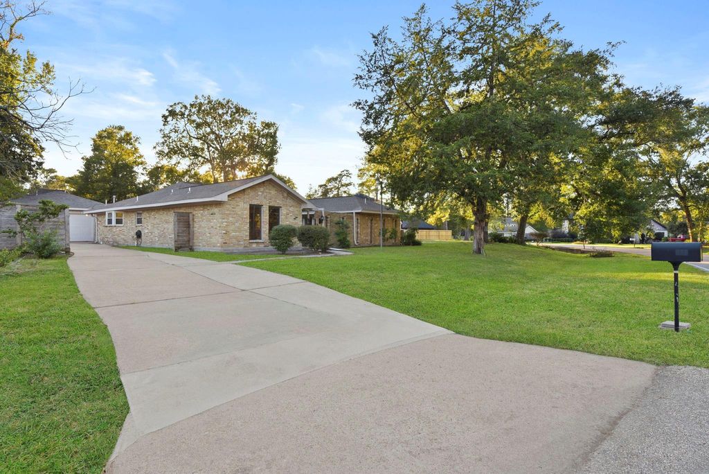 Photo of 639 Ames Street, Spring, TX 77373 (MLS # 84184560)