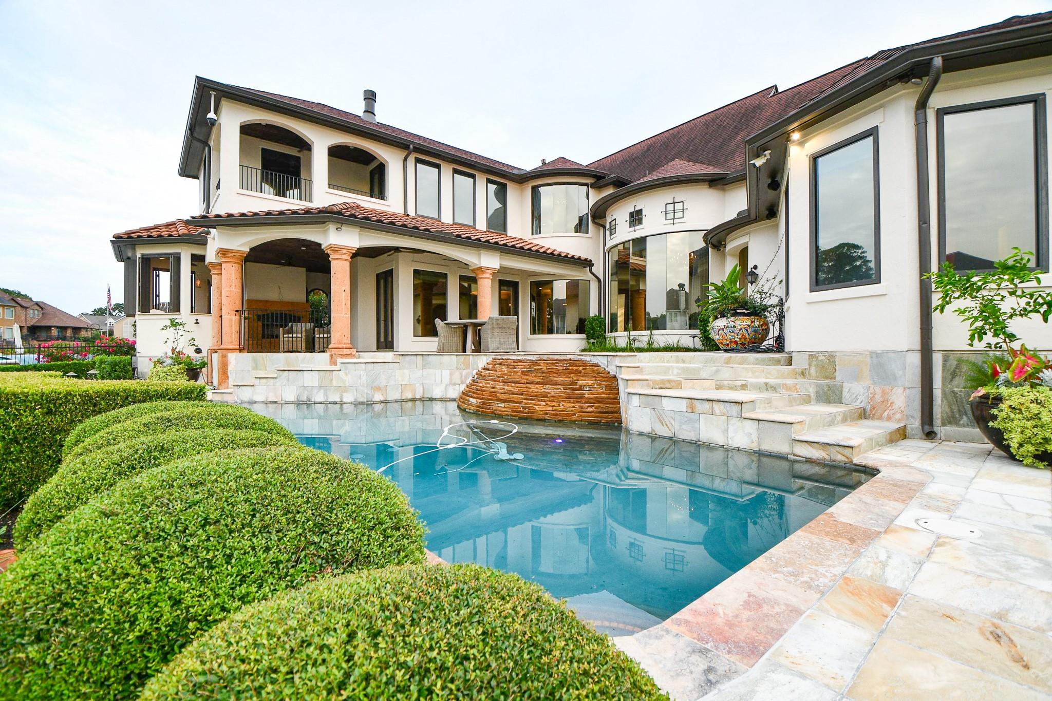 12316 Oak Bend Circle