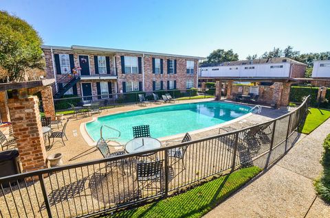 Tiny photo for 6410 Del Monte Drive #106, Houston, TX 77057 (MLS # 26890772)