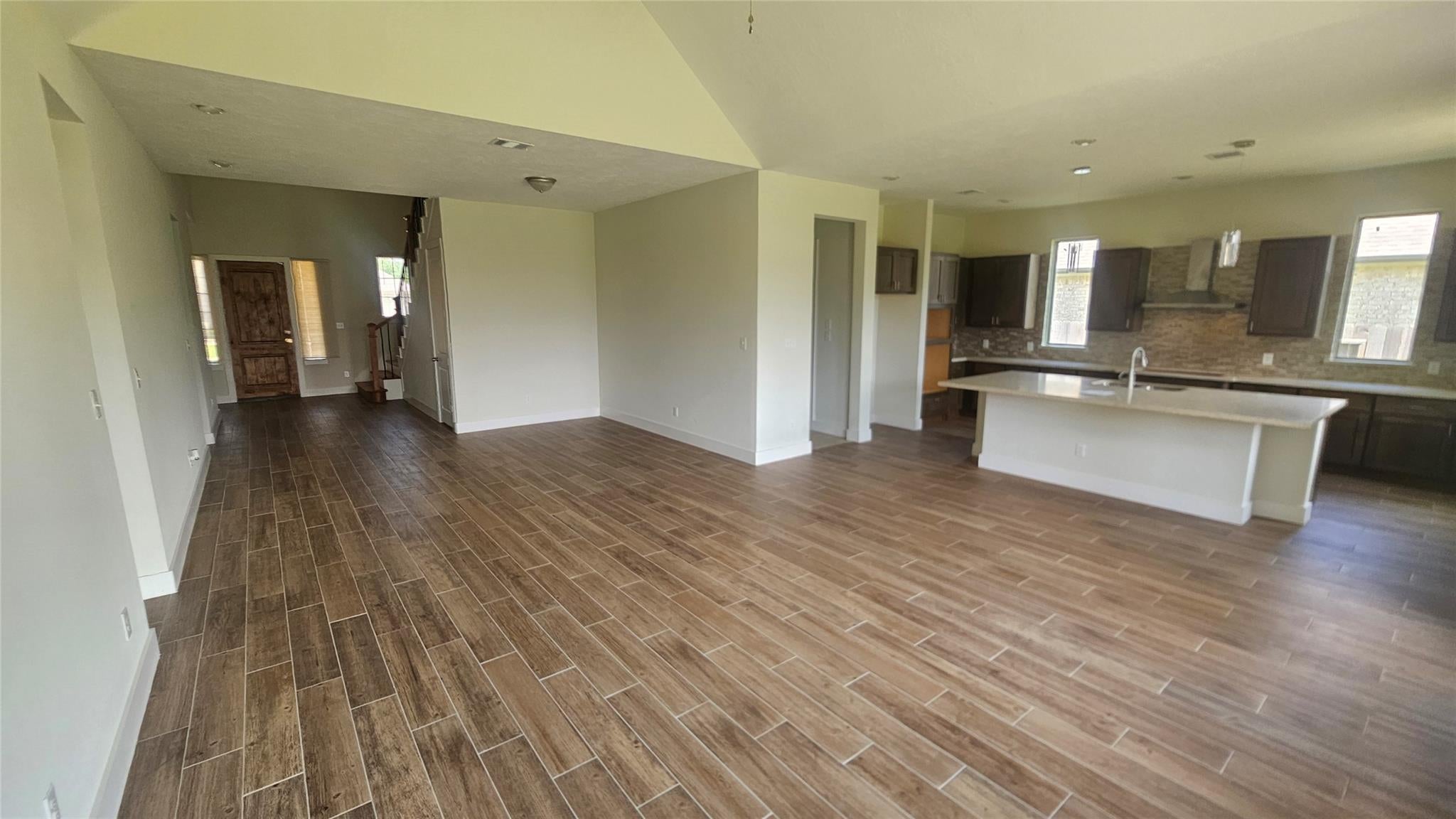 11111 Thinleaf Alder Way